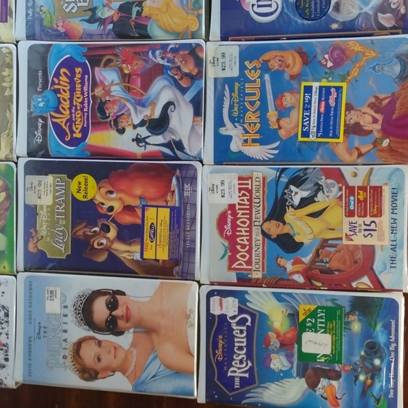 17 Brand new FACTORY SEALED Disney VHS - Picture 5 of 6